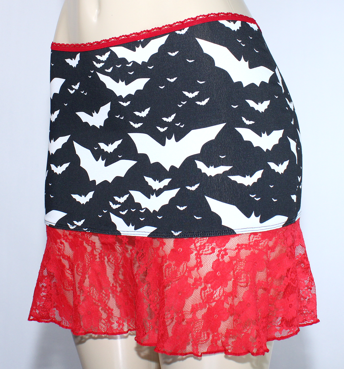 Bat Print Lace Flounce Mini Skirt