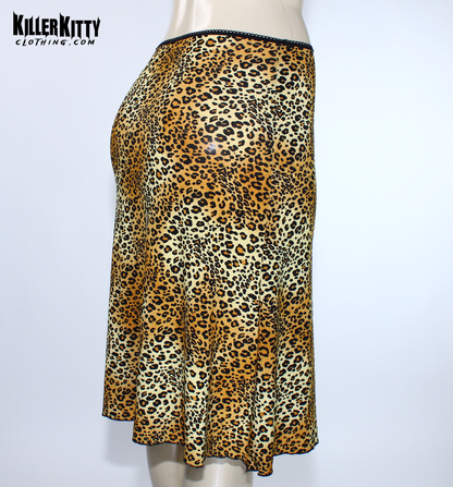 Classic Leopard Print Midi Skirt