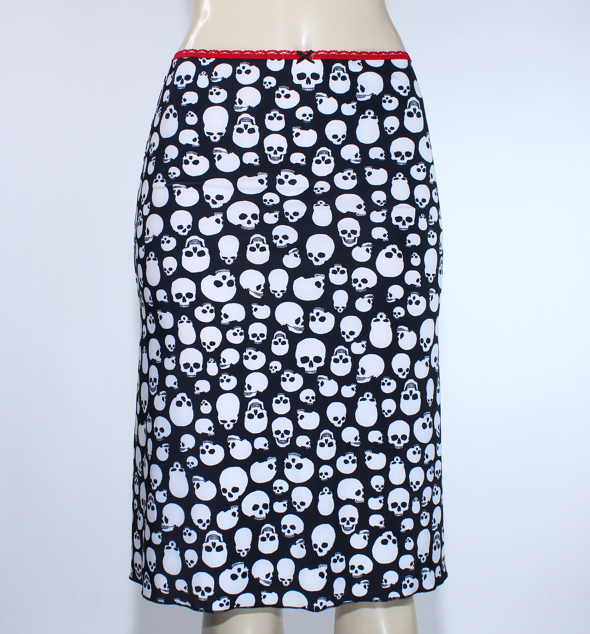 Skull Print Knee-Length Midi Skirt