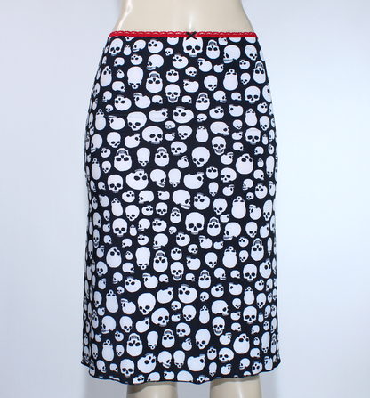 Skull Print Knee-Length Midi Skirt